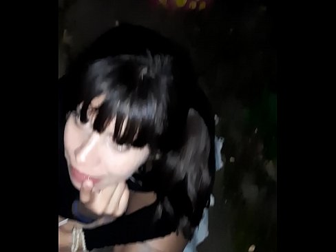 ❤️ На улици натечен пенис у замену за слаткише Квалитетан секс код нас sr.pornoklinge.ru